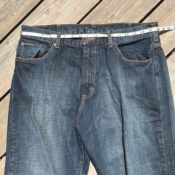 Calvin Klein relaxed straight jeans 36 X. 29.5 - Picture 7 of 8
